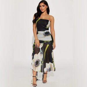 Fashion Nova Clara Mesh Maxi Dress
